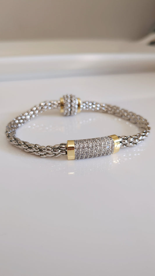Elegant Magnetic Bracelet
