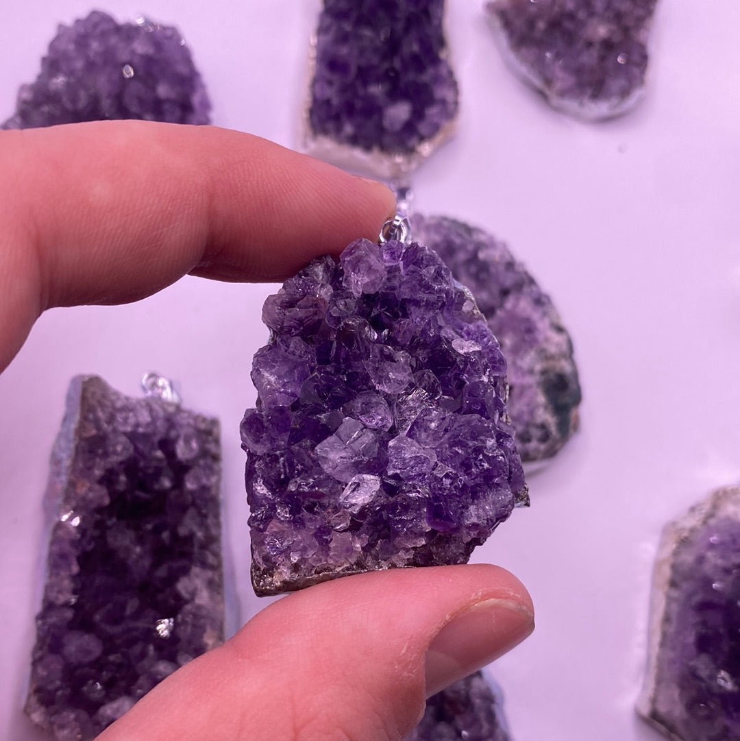 Amethyst Druzy Electroplated Pendant (1.5โ)